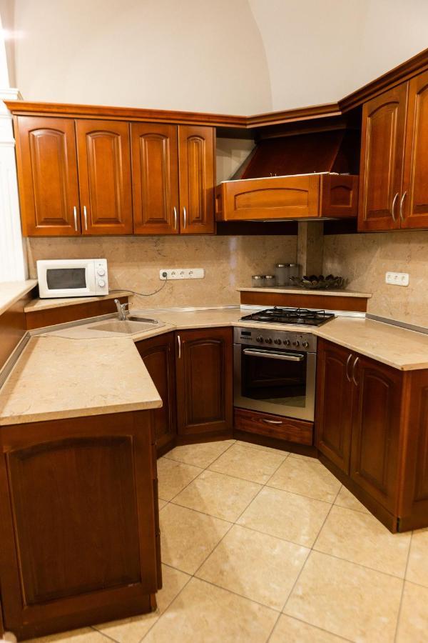 Luxury Downtown 3 Bedroom Apartment By Synagoge With Beautiful View Budapeszt Zewnętrze zdjęcie