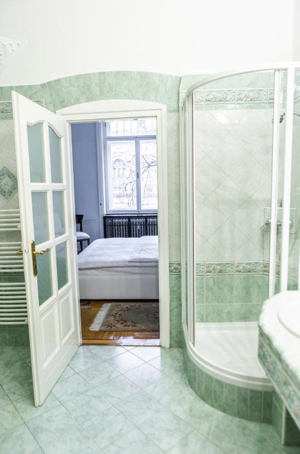 Luxury Downtown 3 Bedroom Apartment By Synagoge With Beautiful View Budapeszt Zewnętrze zdjęcie