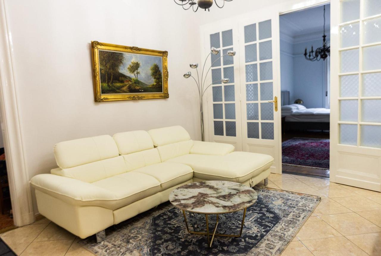Luxury Downtown 3 Bedroom Apartment By Synagoge With Beautiful View Budapeszt Zewnętrze zdjęcie