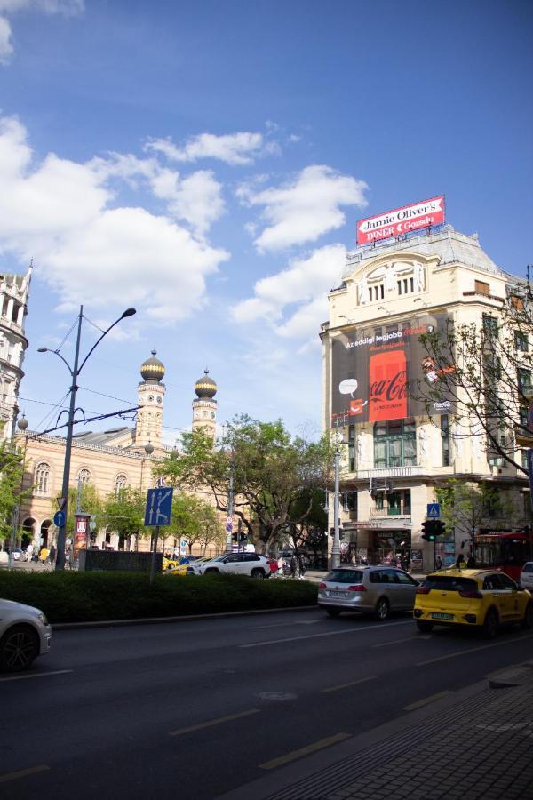 Luxury Downtown 3 Bedroom Apartment By Synagoge With Beautiful View Budapeszt Zewnętrze zdjęcie