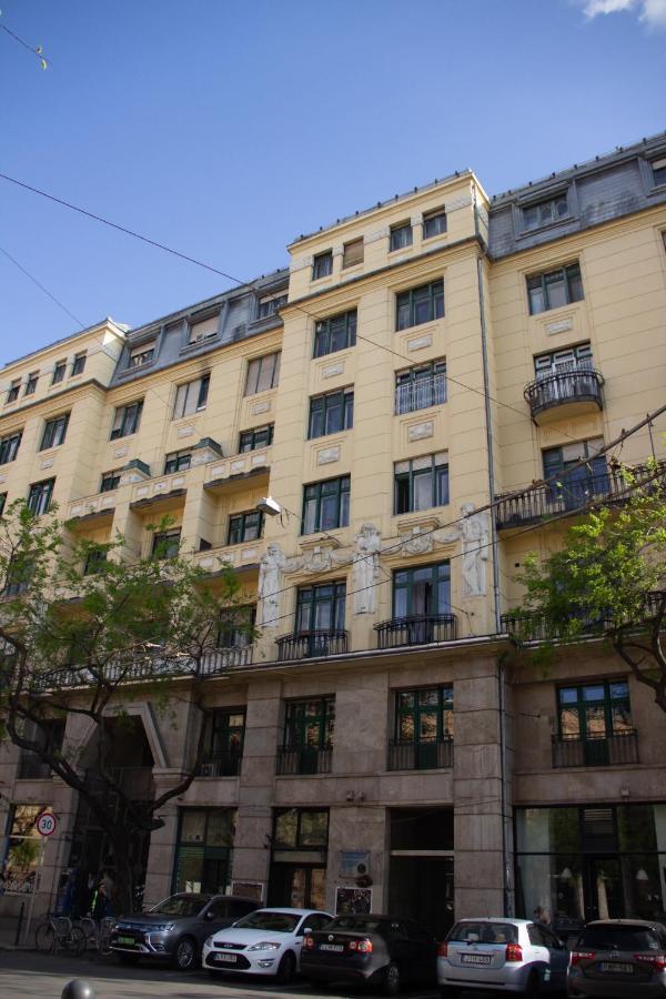 Luxury Downtown 3 Bedroom Apartment By Synagoge With Beautiful View Budapeszt Zewnętrze zdjęcie