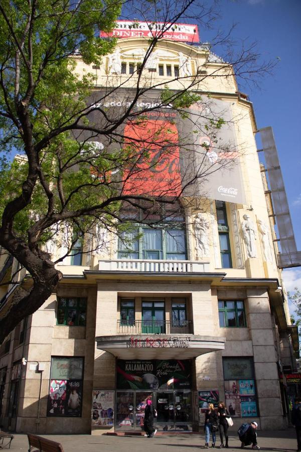 Luxury Downtown 3 Bedroom Apartment By Synagoge With Beautiful View Budapeszt Zewnętrze zdjęcie